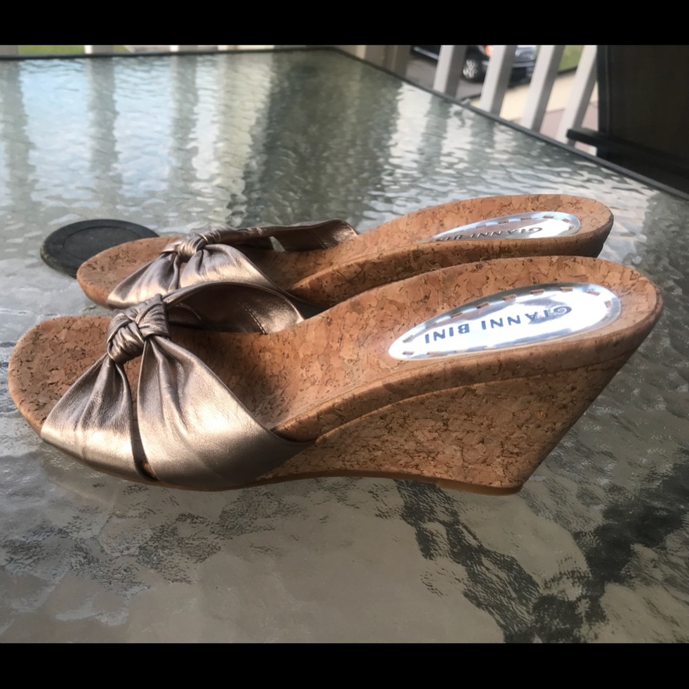 Gianni Bini New W/O Tags Corkscrew Wedge Sandals